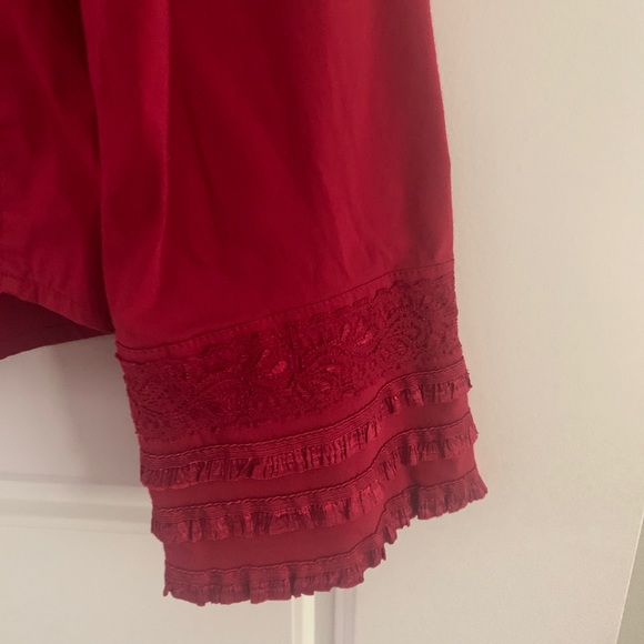 Long sleeve button down dress shirt. - Picture 3 of 6